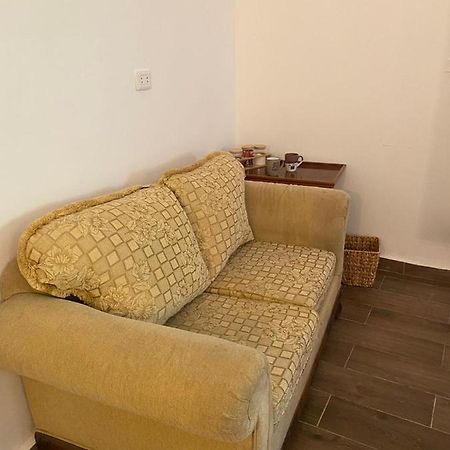 Miadabia Supreme Apartment Madaba Bagian luar foto
